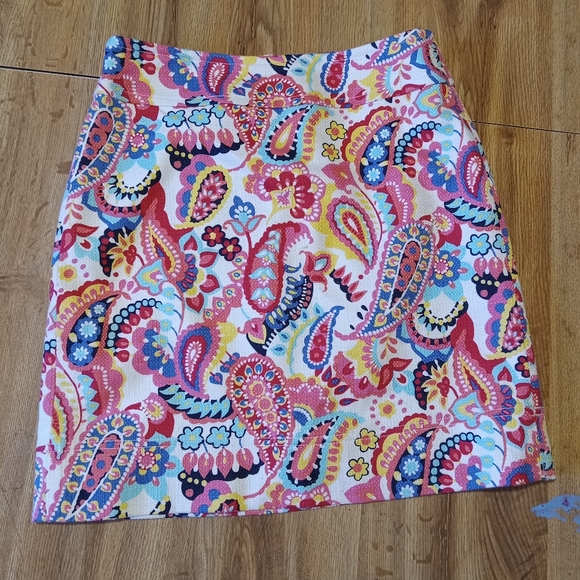 Talbots Dresses & Skirts - - GUC Talbots petites womens skirt paisley red pink white blue  size 2P cotton